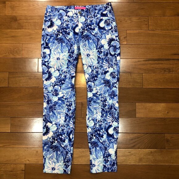 Lilly Pulitzer Pants - Lilly Pulitzer Blue & White Floral Straight Leg Pants Size 4
